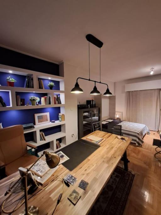 Chic Comfort: Where Cozy Meets Professional Aten Exteriör bild